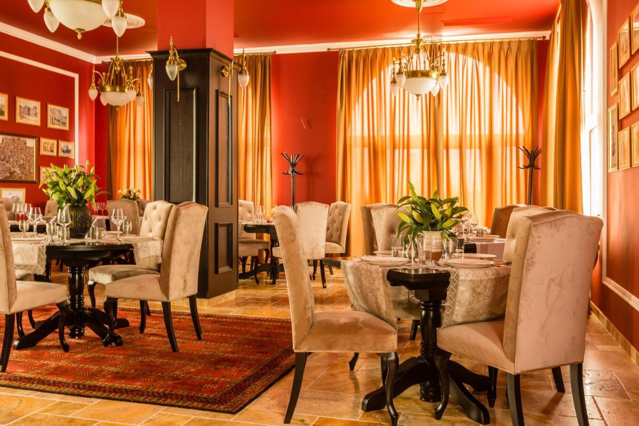 Country Spa Retreat Snagov Exteriér fotografie Restaurant
