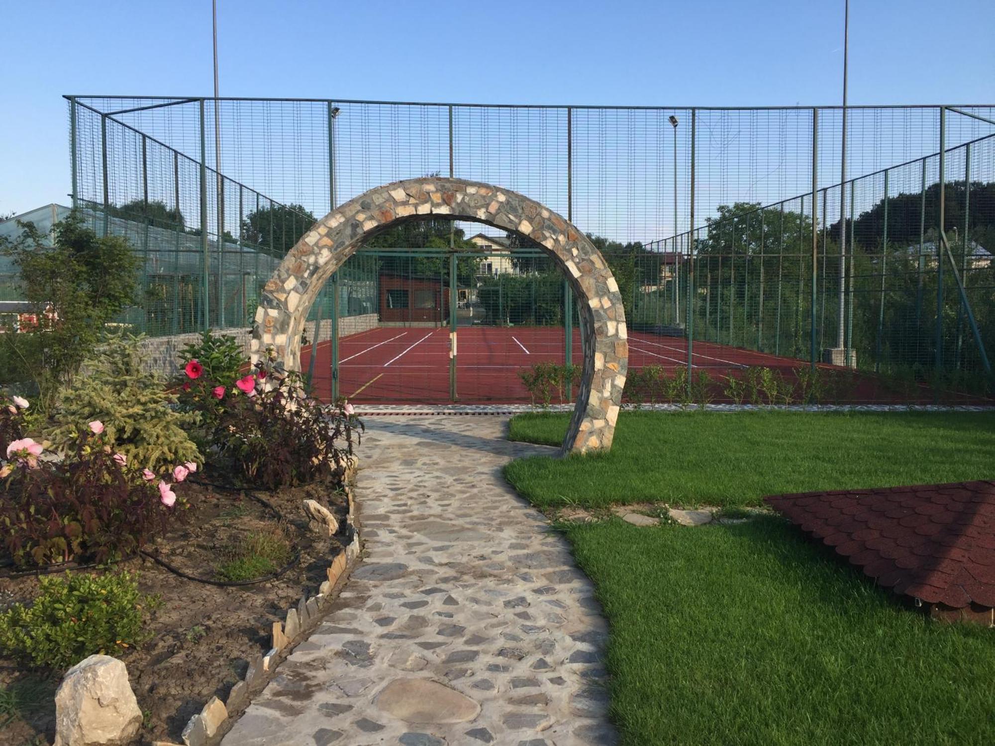 Country Spa Retreat Snagov Exteriér fotografie Tennis Club